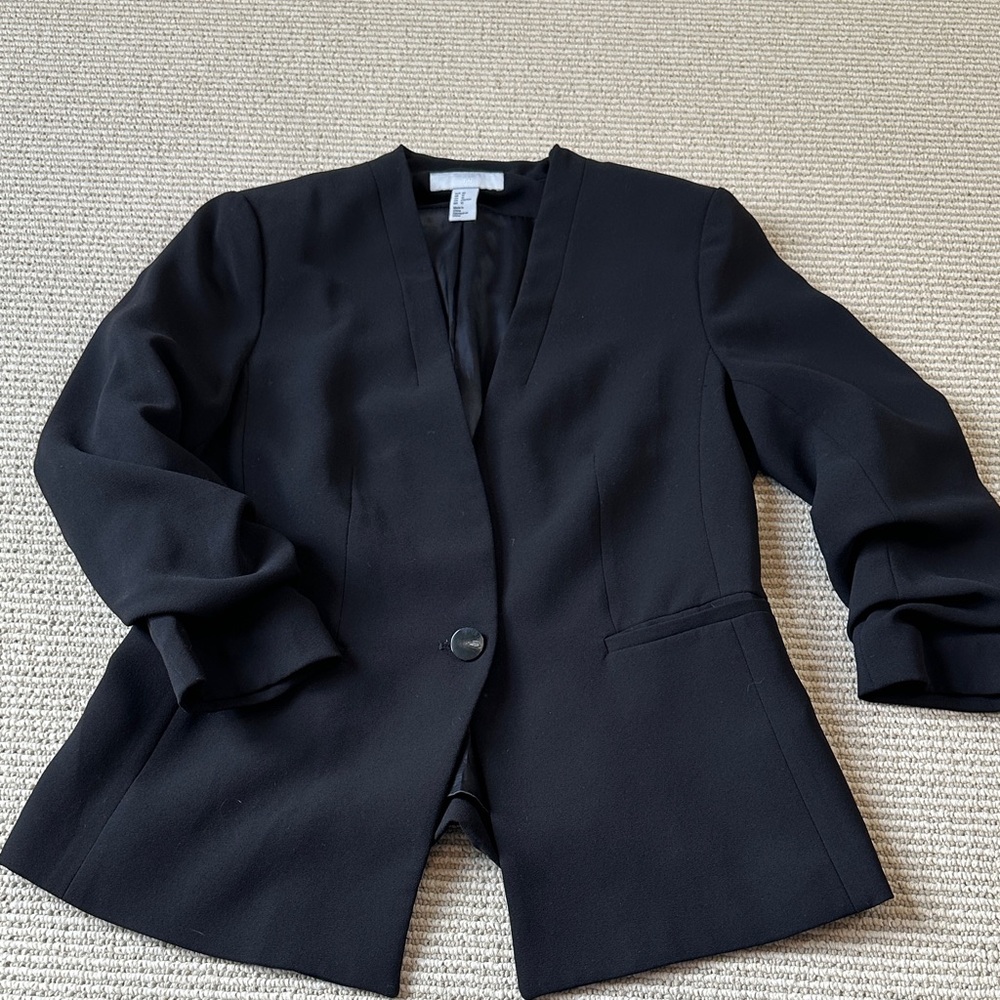 H&M Black Single-Button V-Neck Blazer